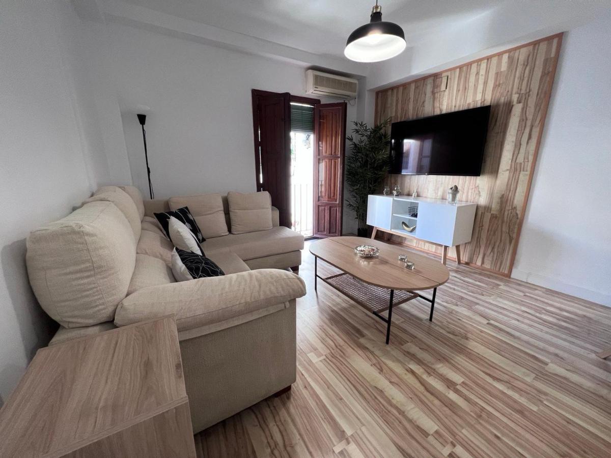 Apartamento Con Patio Para 4 En El Casco Historico Cordoba Luaran gambar
