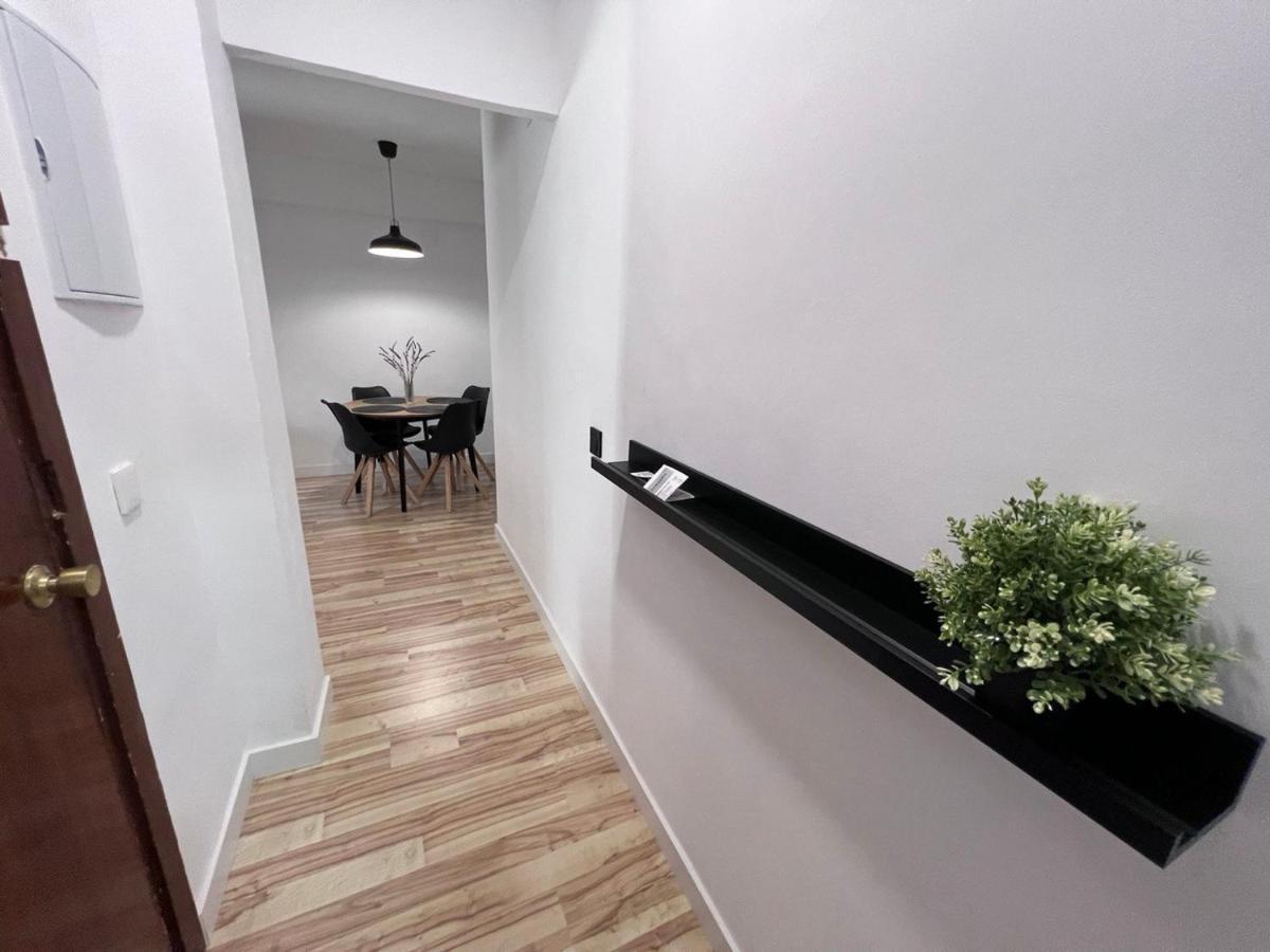 Apartamento Con Patio Para 4 En El Casco Historico Cordoba Luaran gambar
